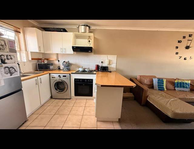 2 BEDROOM APARTMENT FOR SALE IN GOODWOOD PARK